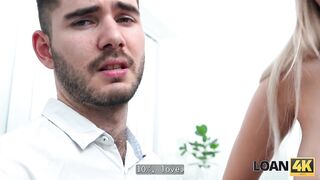 Amateur. Family couple came to get a loan and wife decided to fuck with a manager right there