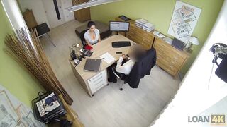 Amateur. Seductive masseuse pleases loan agent