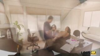 Amateur. Brunette colleen needs cash to pay rent so why...