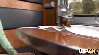 Amateur. Anal fuck in trans siberian railway