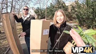 Amateur. Shy and curvy babe Amalia Davis gone wild with her neighbour
