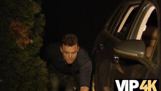 Amateur. Right Cock at the Right Time