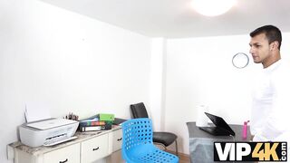 Amateur. Blonde sexy chick taught boyfriend out of watching porn in a moment