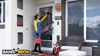 Hot - Where's Bruno's Dick? Inside A Pumpkin, Waiting For Evelin Stone