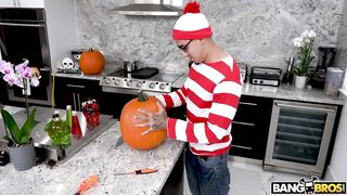 Hot - Teen Evelyn Stone Gets A Halloween Treat From Bruno