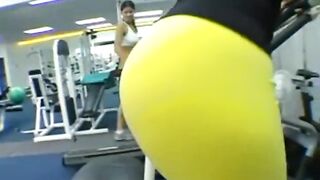Big Phat Juicy Booties At The Gym