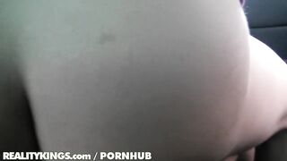 Hot Sex - Jenna Monroe sucks dick in the car