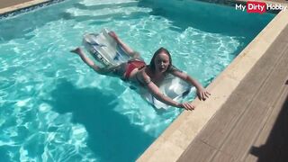 Emma Wolf is a horny cutie who fucks in the swimming pool - Hot