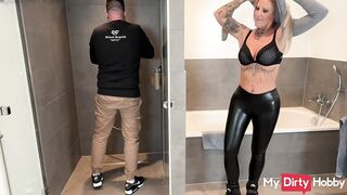 Hot - Beautiful blonde fucks the plumber in public