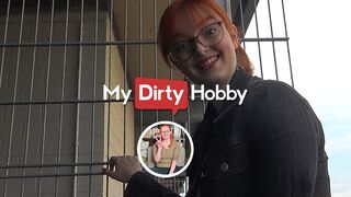 Hot - Beautiful redhead Iva_Sonnenschein gives a public blowjob