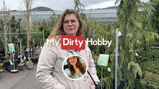 Hot - Busty amateur gets a facial from a stranger