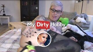 Hot - Cat-Coxx Seduces Her Son's Friend To Get A Nice Hard Fuck & A Warm Creampie