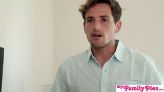 Clever Stepsis Jewelz Blu Plays Dumb to Get Stepbro's Fat Dick in her Greedy Pussy - S11:E1