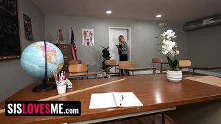 SIS LOVES ME - Smoking Hot Blonde Katie Morgan Catches Aubree Valentine Fucking Her Stepbro in Class