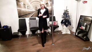 Hot - schnuggie91 - LATEXARSCH!