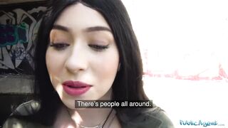 Public Agent Cash tempts busty American Amilia Onyx to fuck