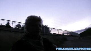 Amateur Blonde lesbian learns how to suck on a big dick