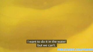 Amateur Sexy bikini girl gives underwater blowjob before sex