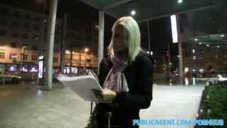 Amateur Blonde fucks stranger at home