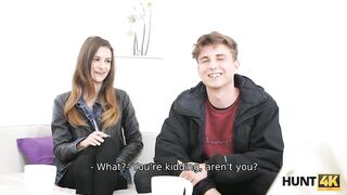 Amateur. Man satisfies his own needs thanks to kind guy's girlfriend