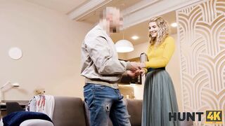 Amateur. Sexy blonde has an anal act not with her magician boyfriend