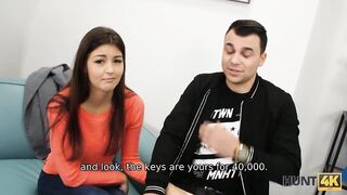 Amateur. Man shares GF hole with car seller for some discount