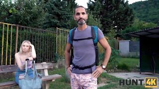 Amateur Lost tourists at Hunters home