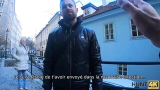 Amateur Cuck regarde docilement comment un riche chasseur baise son luxueux GF