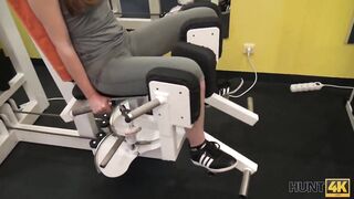 Amateur Magnificent chick gives trimmed vagina for cash in the gym