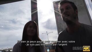 Amateur Action de baise folle réalisée par une jolie poupée pour de l'argent
