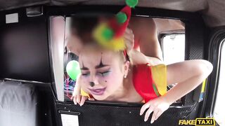 Amateur Taxi - Little Valentines Day cosplay clown SQUIRTS and CUMS HARD
