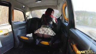 Amateur Taxi British gymnastics teacher ATLANTA MORENO fucked in the taxi