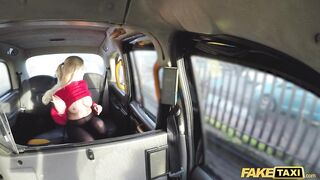 Amateur Taxi Sasha Steele gets her tits out at the car wash