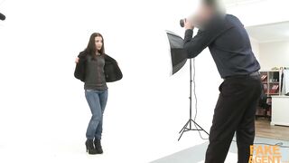 Amateur pussy so warm and tight I cum quick - FAKE AGENT
